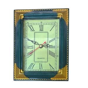 vintage decorative shadow box style tabletop clock. Quartz